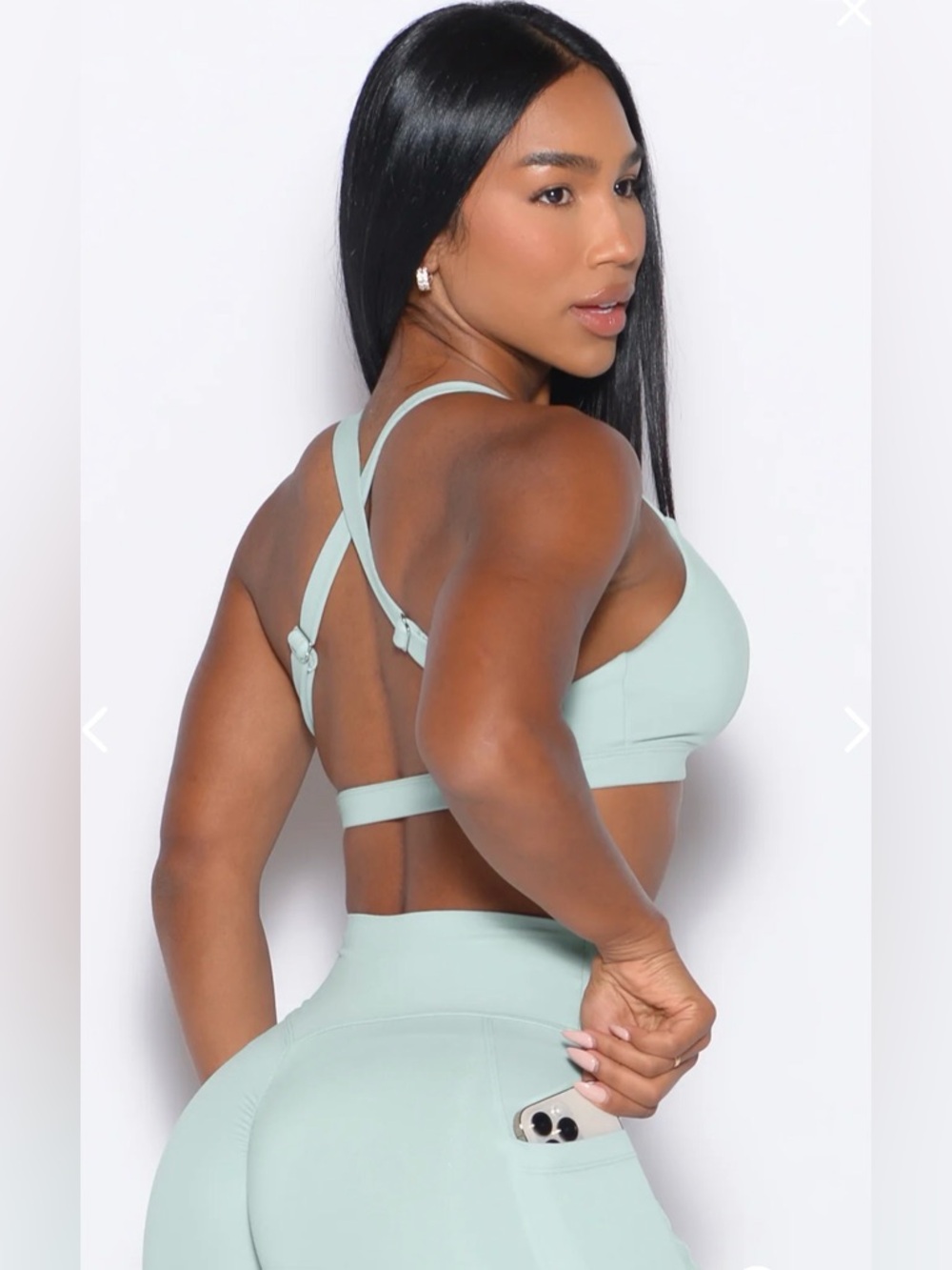 BOMBSHELL SPORTSWEAR SWEETHEART SPORTS BRA
Style: 01010321- EUC! - Picture 4 of 11